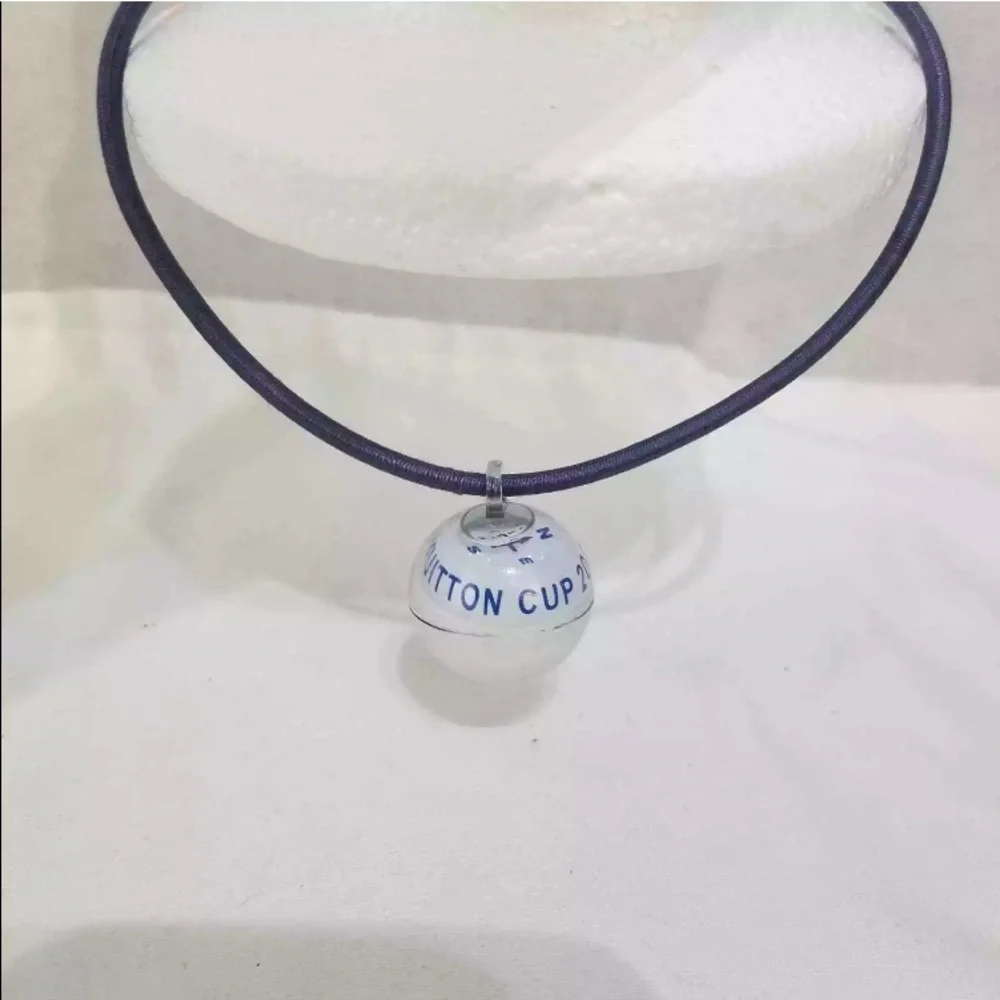 Authentic LOUIS VUITTON LV‎ Cup 2000 compass - Picture 6 of 15